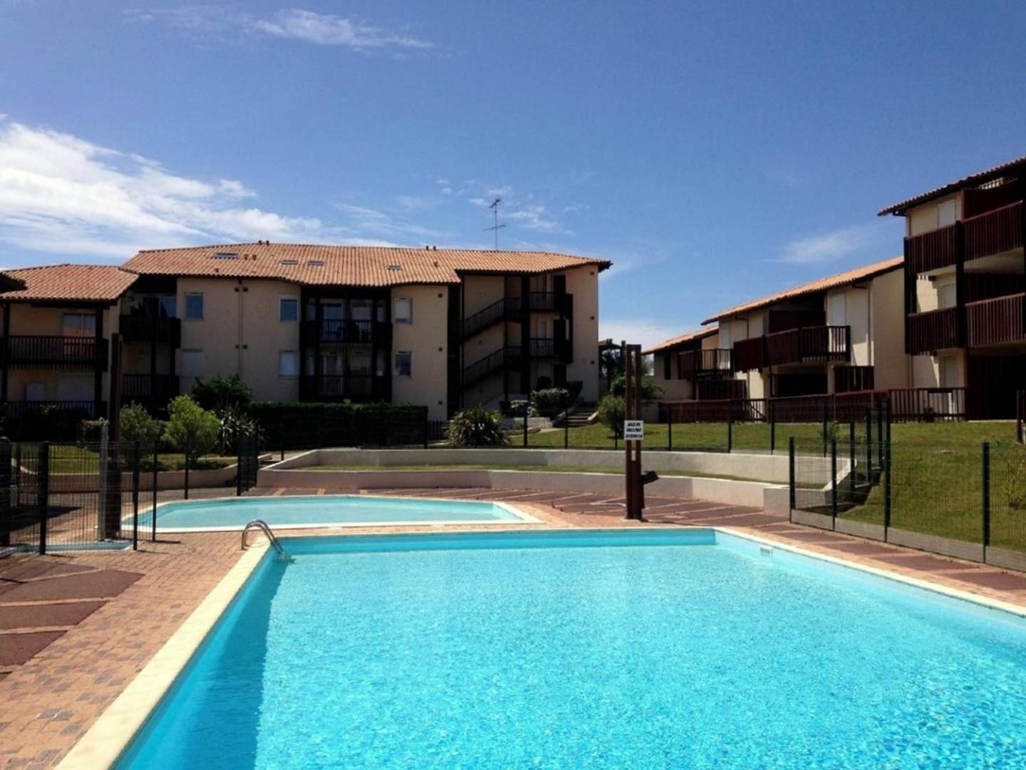 V-Landes 02-Vieux Boucau Appartement 4 Personnes Avec Vue Sur Le Lac Marin Dans Residence Avec Piscine Vieux-Boucau-les-Bains Kültér fotó